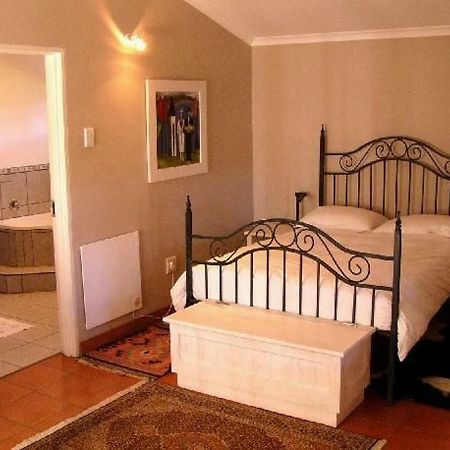 Rose Garden Manor House Apartment Harrismith Ngoại thất bức ảnh