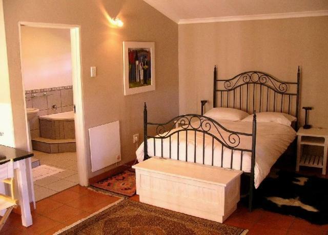 Rose Garden Manor House Apartment Harrismith Ngoại thất bức ảnh