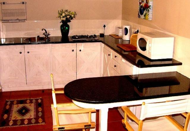 Rose Garden Manor House Apartment Harrismith Ngoại thất bức ảnh